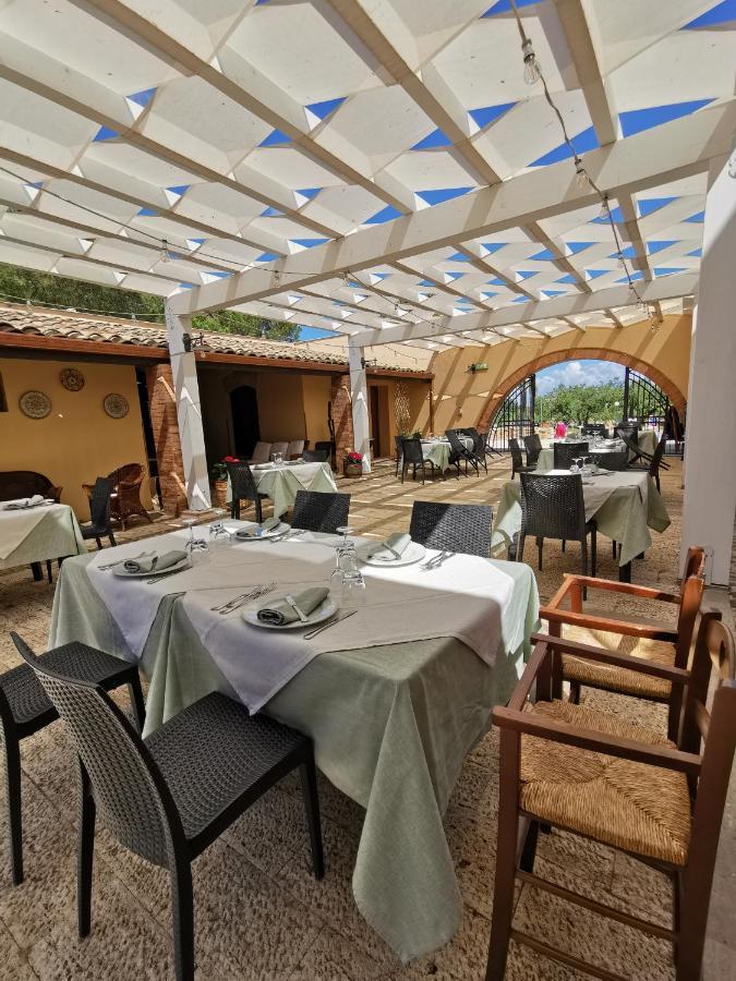 Azienda Agrituristica Baglio Carta バレストラーテ エクステリア 写真